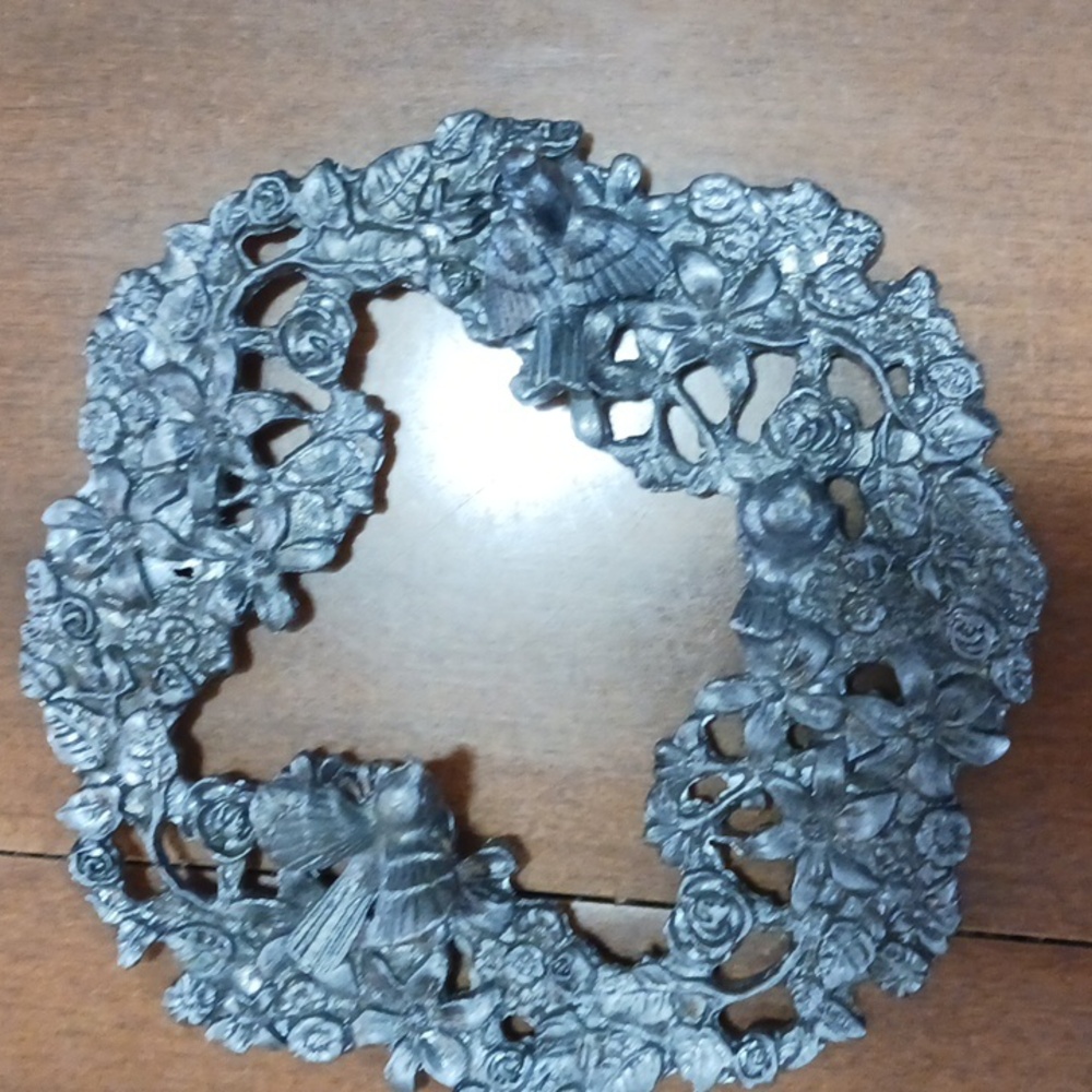 Pewter Metal Birds Floral Wreath Decor 5 Inches